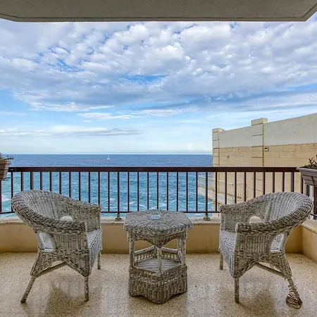 شقة Rokna Seaview *