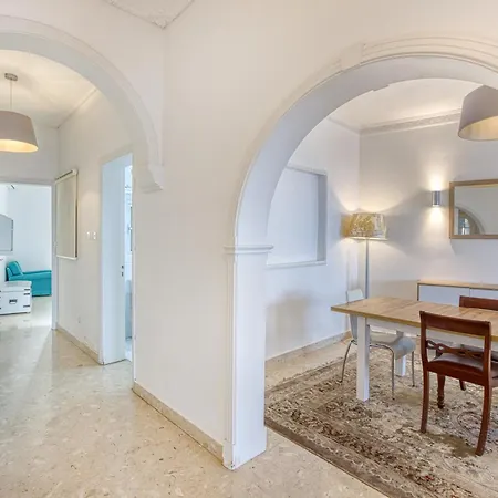 Rokna Seaview Apartment